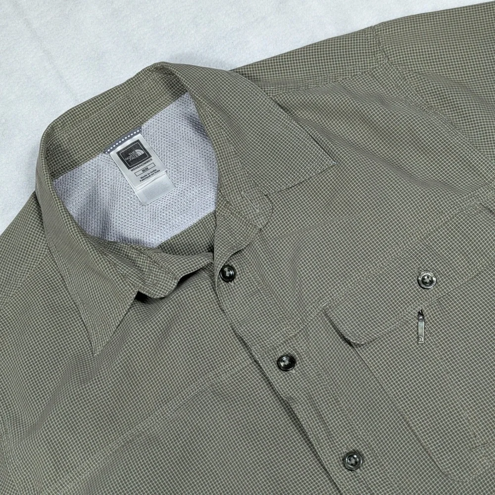 The North Face Mens Olive Green Micro Check Short Sleeve Button Down Shirt M